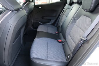 Prodám Renault Clio 1,3 TCe 140 Intense, r.v. 2023 - 11