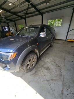 Mitsubishi L200 - 11