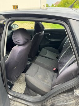 Seat Ibiza 1,4 74 kw benzin, Rok výroby 2004 - 11