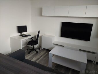 Pronájem kompletně zařízeného bytu 2+kk, 51 m² – Sedlec - 11