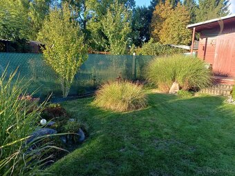 Chata u řeky v Přešticích – klid, příroda a kouzelná zahrada - 11