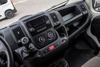 Peugeot Boxer 2.2 BlueHDi 165k 335 L2 - 11
