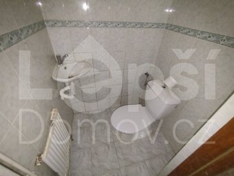 Prodej rodinného domu se dvěmi bytovými jednotkami 118 m2 - 11