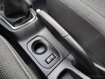 Dacia Duster 1.6 16V KLIMA VYHŘ.SEDAČKY - 11