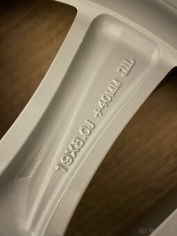 Original zimni Tesla Model S r19 + 245/45/19 100% - 11