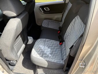 ŠKODA ROOMSTER 2007 1.4i 16v STYLE - 11