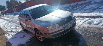 škoda  octavia 2, 1.9tdi 77kw DSG, r.v 07 - 11