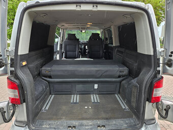VW Multivan T5 2,5 TDI, Long, Manuál, REZERVACE - 11