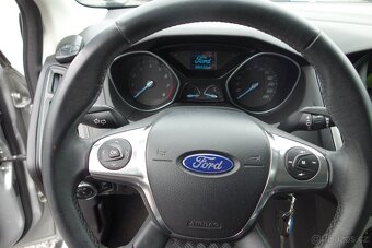 Ford Focus 1.6 TREND 77kW 2012 ČR - 11