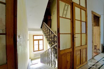 Rodinný dům 657 m2, na pozemku 891 m2, obce Hrobce, Litoměři - 11