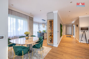 Prodej rodinného domu, 203 m², Zlatá - 11