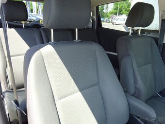Toyota Corolla Verso 2,2 D-4D, 7 MÍST - 11