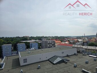 Pronájem bytu 2+kk, rekonstrukce, 50 m2, Žižkovo náměstí - A - 11