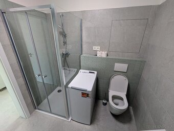Pronájem bytu 1+kk 27 m² - 11