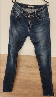 BALÍK OBLEČENÍ VELIKOST M - 11