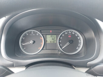 Škoda Roomster 1.4 16V 63kW,klimatizace,stk 04/2027 - 11