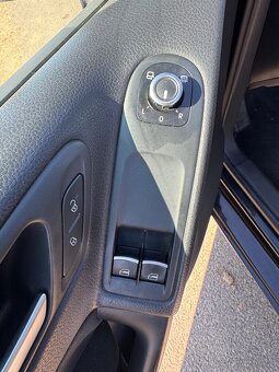 Volkswagen golf VI 1.4tsi 118kw DSG - 11