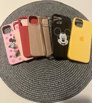 Prodám Apple IPhone 13 128GB barva Pink - 11