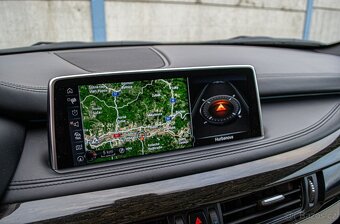 BMW X5 xDrive30d 190kW M-Packet - 11