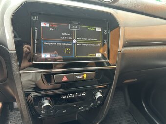 Suzuki Vitara 1.6i 88kW 4x4 AllGrip serviska - 11