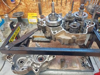 Yamaha YZ125 - 11