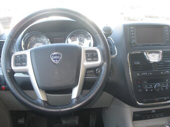 LANCIA VOYAGER ,2.8 DS,130KW,AUTOMAT, TOP VÝBAVA - 11