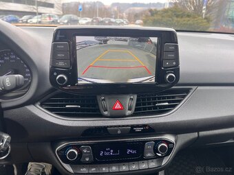Hyundai i30 combi 1.6CRDI 85kw Style dph 41tkm - 11