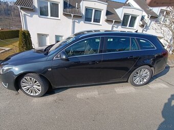 Opel Insignia sports rourer combi 103kw 2.0tdci - 11