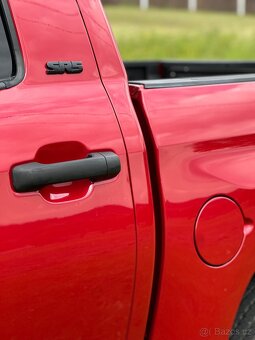 Toyota Tundra 5.7 - 11