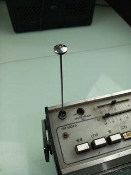 Přenosný radio-magnetofon Videoton RM - 11