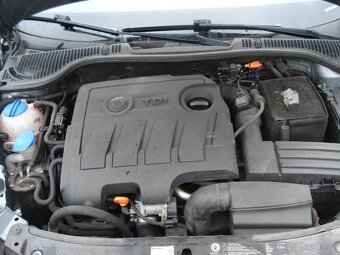 ŠKODA OCTAVIA KOMBI 1.6 TDI,SERVISKA,NOVÁ STK - 11