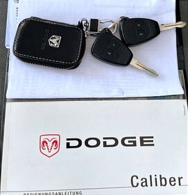 Dodge Caliber - 11