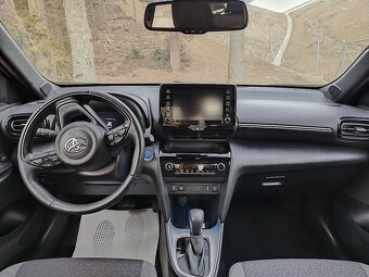 Toyota Yaris Cross - 11