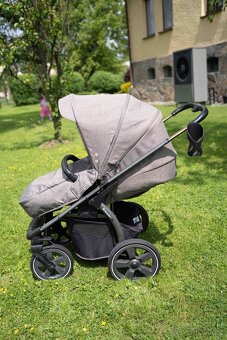 Sportovní kočárek X-lander X-Move + vajíčko a isofix - 11