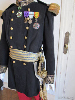 LOT UNIFORME BICORNE GRANDE TENUE Mle 1872 GENERÁLNÍ DŮSTOJN - 11