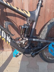 Celoodpružený Canyon Strive 8.0 Enduro 26" - 11
