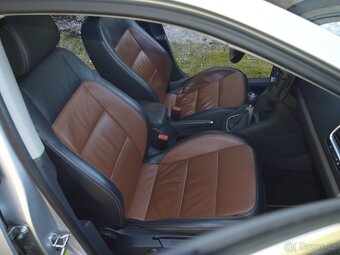 VW Golf 6 combi 2,0 103 kw Panorama Kůže Highline - 11