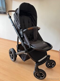 Britax Römer Smile 4 + autosedačka Baby-Safe Core 2023 - 11