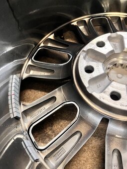 6x129.7 R20 Dodge RAM 1500 5Gen. 2022 Originál Alu - TOP - 11