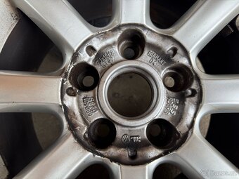 Originální alu kola VW 5x112 R15 - 205/60/15 - 11