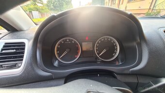 Škoda Fabia combi 1,4i - 11