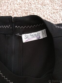 Nové dámské pouzdrové šaty Six Friends - 11