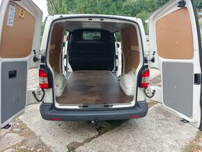 VW Transporter long 2,0 TDI, 103KW,4-motion,2xšoupačky - 11
