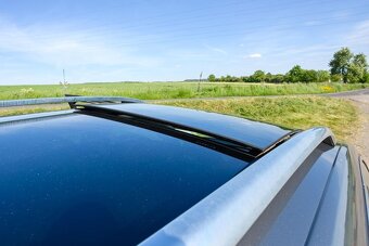PRODÁM VW PASSAT Variant Highline 2,0 TDI - SUPER STAV - 11