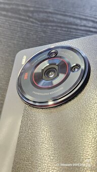 Nubia Z50S PRO 16GB/1TB - 11