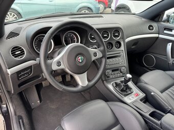 Alfa Romeo Brera 3.2 JTS V6 191kW Sky Window - 11