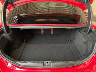 Alfa Romeo Giulia 12.2020 2.0 280k Veloce ČR DPH - 11