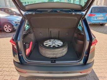 Škoda Karoq Style 4x4 2.0TDI 110kW DSG Tažné Panorama ACC Qi - 11