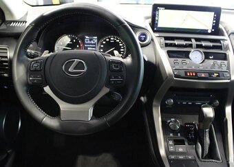 Lexus NX 300h benzín automat - 11