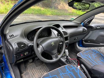 Peugeot 206 cc - 11